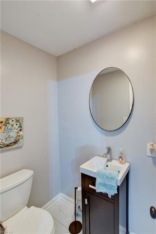 5744 Godwin BLVD, Suffolk, VA 23432