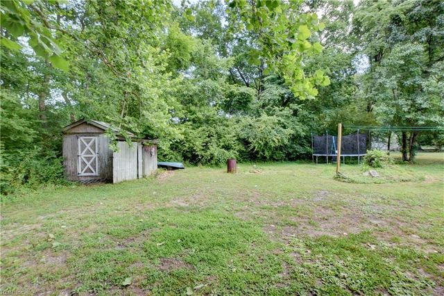 5744 Godwin BLVD, Suffolk, VA 23432