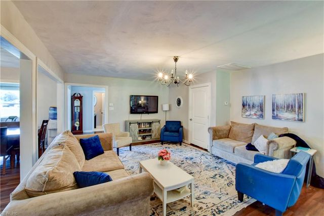 5744 Godwin BLVD, Suffolk, VA 23432