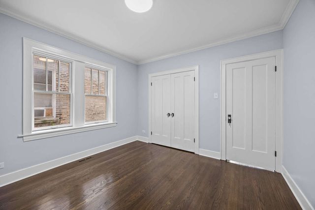 1101 S OAK PARK Avenue, Oak Park, IL 60304