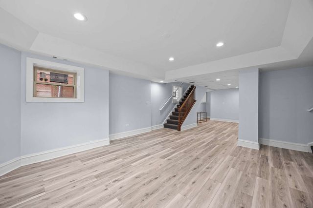 1101 S OAK PARK Avenue, Oak Park, IL 60304