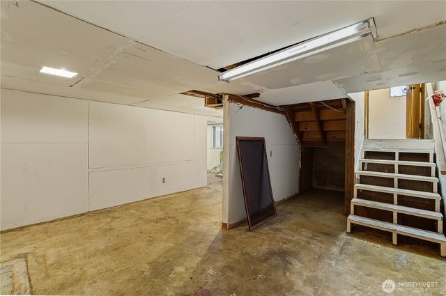 22827 Meridian Avenue S, Bothell, WA 98021