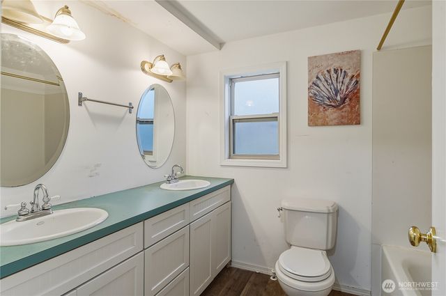 22827 Meridian Avenue S, Bothell, WA 98021