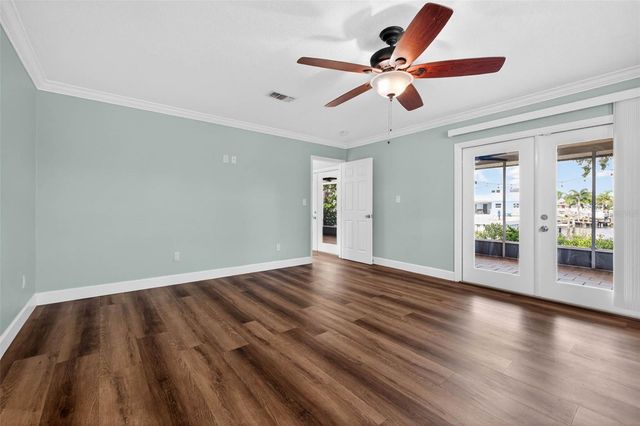 4623 BAY CREST DRIVE, Tampa, FL 33615
