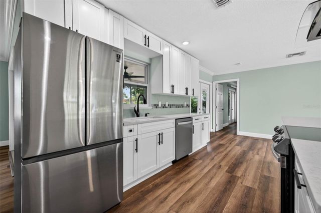 4623 BAY CREST DRIVE, Tampa, FL 33615