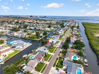 4623 BAY CREST DRIVE, Tampa, FL 33615