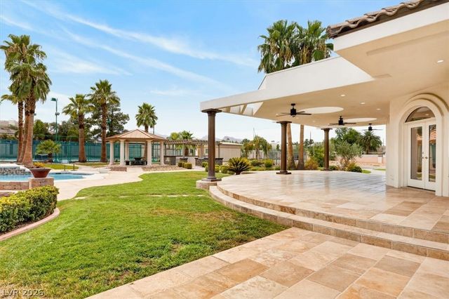 2021 South Valadez Street, Las Vegas, NV 89117