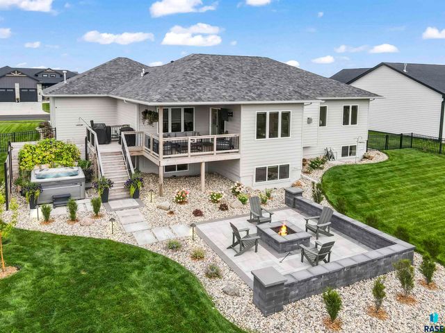 421 Dale Ave Avenue, Harrisburg, SD 57032