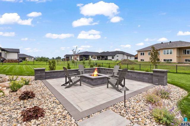 421 Dale Ave Avenue, Harrisburg, SD 57032