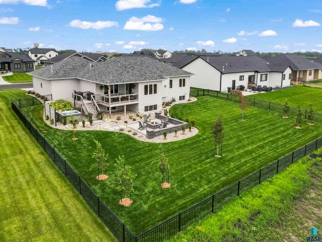 421 Dale Ave Avenue, Harrisburg, SD 57032