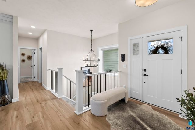 421 Dale Ave Avenue, Harrisburg, SD 57032