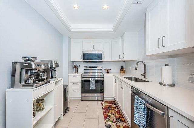 7100 SUNSHINE SKYWAY LANE S 203, St Petersburg, FL 33711