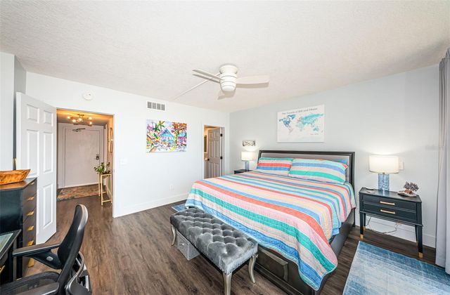 7100 SUNSHINE SKYWAY LANE S 203, St Petersburg, FL 33711