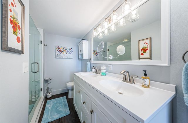 7100 SUNSHINE SKYWAY LANE S 203, St Petersburg, FL 33711