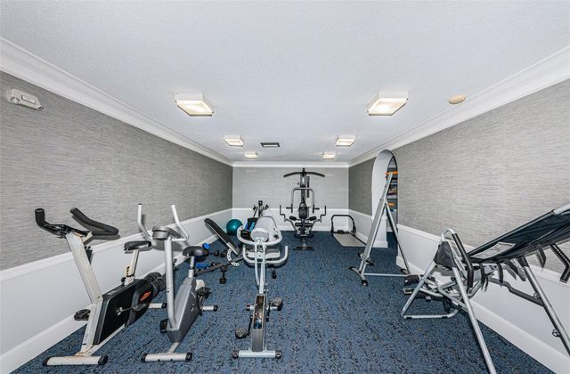 7100 SUNSHINE SKYWAY LANE S 203, St Petersburg, FL 33711