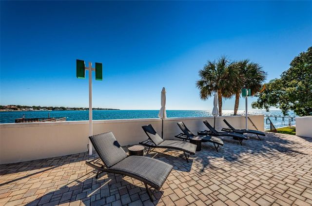 7100 SUNSHINE SKYWAY LANE S 203, St Petersburg, FL 33711