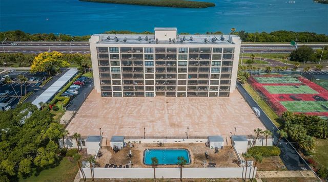7100 SUNSHINE SKYWAY LANE S 203, St Petersburg, FL 33711