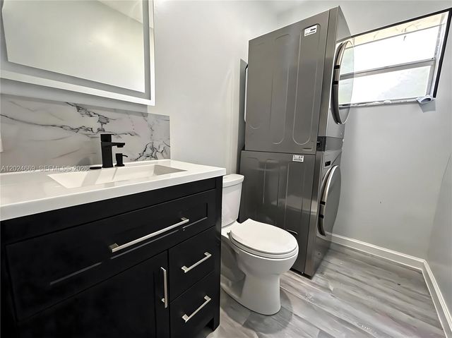 404 NW 18th Ave, Fort Lauderdale, FL 33311