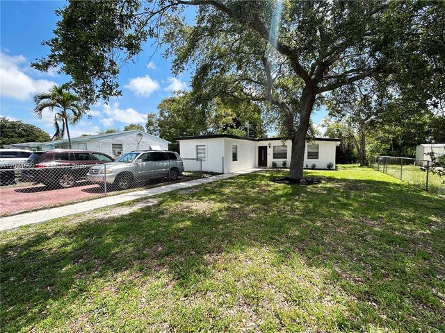 404 NW 18th Ave, Fort Lauderdale, FL 33311