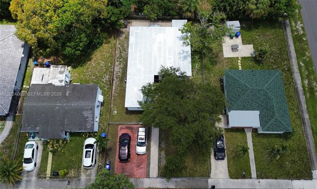 404 NW 18th Ave, Fort Lauderdale, FL 33311