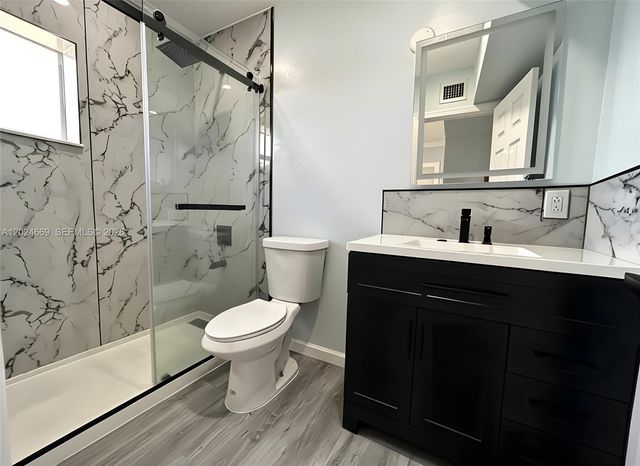 404 NW 18th Ave, Fort Lauderdale, FL 33311