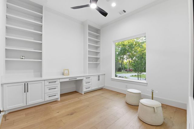 6112 Cypresswood Drive, Spring, TX 77379