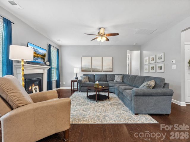 1326 Kings Grove Drive, York, SC 29745