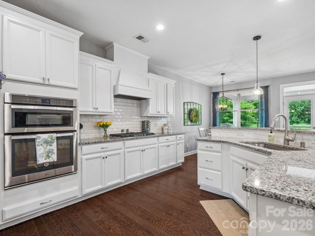 1326 Kings Grove Drive, York, SC 29745