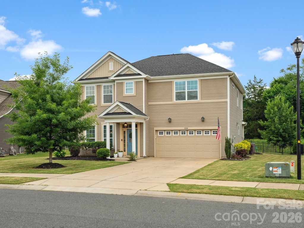 1326 Kings Grove Drive, York, SC 29745