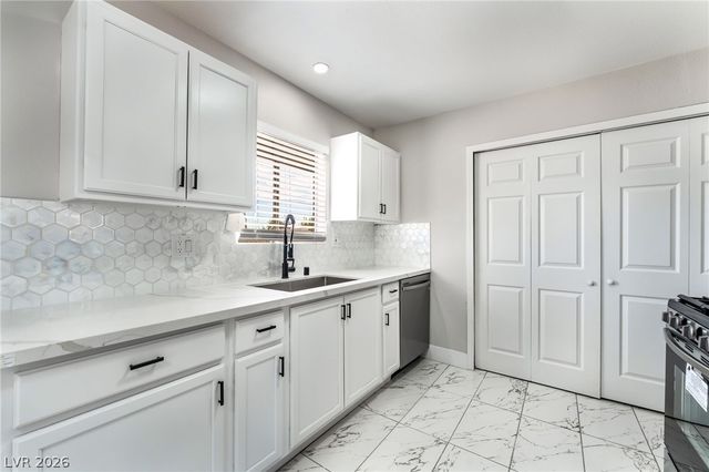 433 Duchess Avenue, North Las Vegas, NV 89030