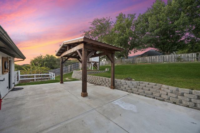 8724 Overland Drive, Fort Worth, TX 76179