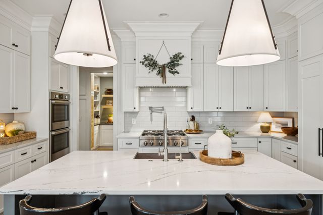 907 Cheltenham Ave, Franklin, TN 37064