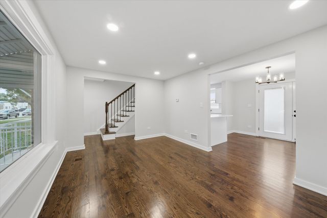 3523 S 57th Avenue, Cicero, IL 60804