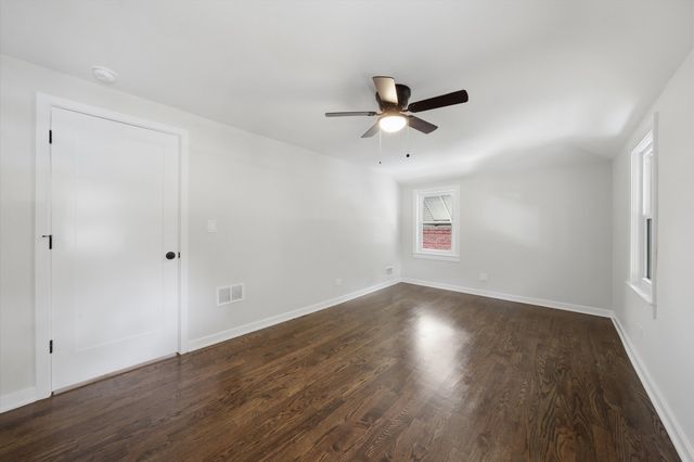 3523 S 57th Avenue, Cicero, IL 60804