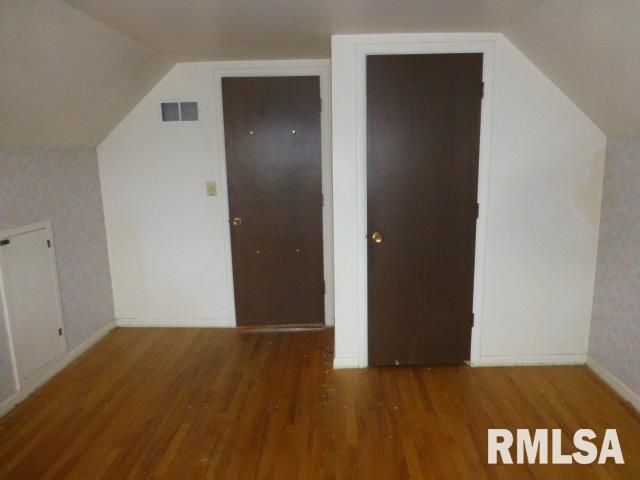 1319 CRESTVIEW Drive, Springfield, IL 62702