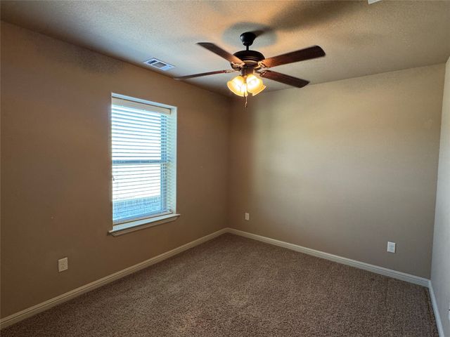1443 Lauren Lane, Granbury, TX 76048