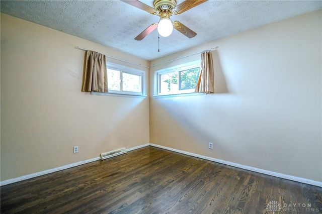 4924 Dinsmore Road, Dayton, OH 45449