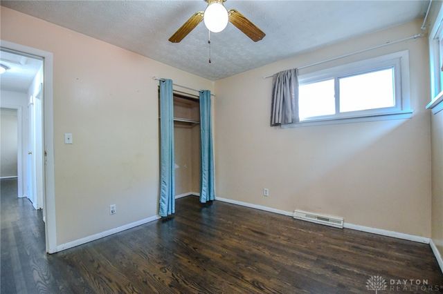 4924 Dinsmore Road, Dayton, OH 45449