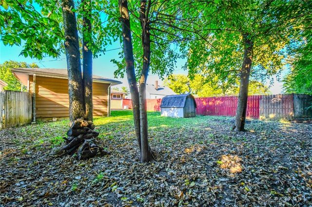 4924 Dinsmore Road, Dayton, OH 45449