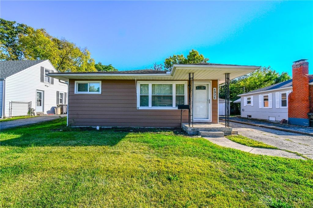 4924 Dinsmore Road, Dayton, OH 45449