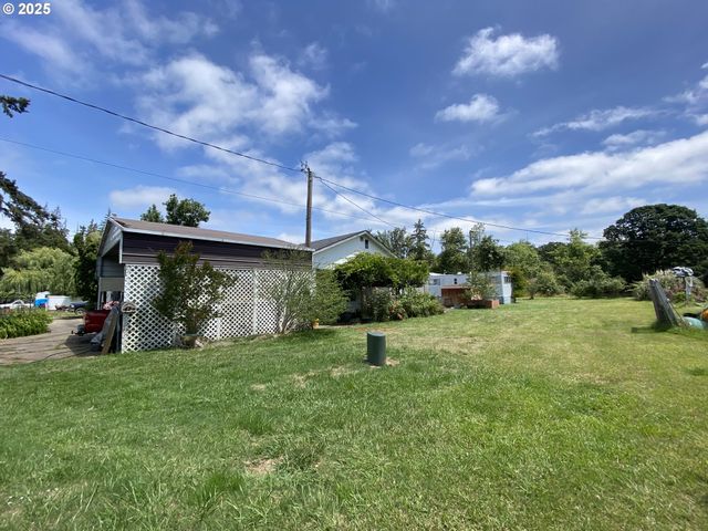 35001 SEAVEY LOOP Rd, Eugene, OR 97405