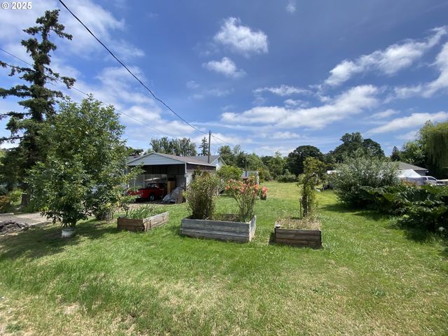 35001 SEAVEY LOOP Rd, Eugene, OR 97405
