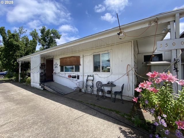 35001 SEAVEY LOOP Rd, Eugene, OR 97405