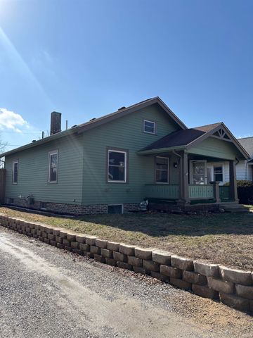 616 Stadium Drive, Fort Wayne, IN 46808