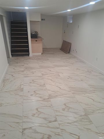 616 Stadium Drive, Fort Wayne, IN 46808