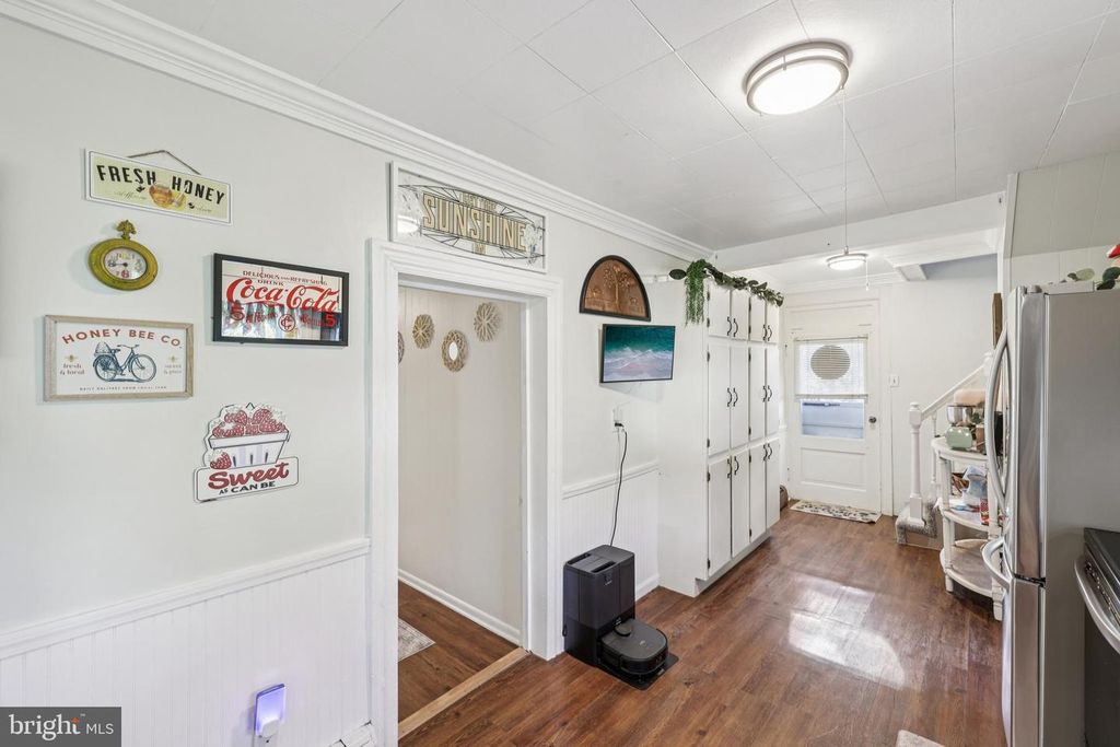 Image 14 of property listing at 14545 BARKDOLL RD, Hagerstown, MD 21742