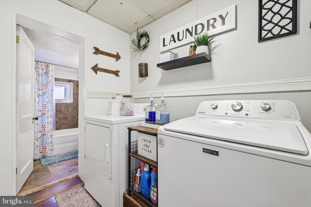 Image 20 of property listing at 14545 BARKDOLL RD, Hagerstown, MD 21742