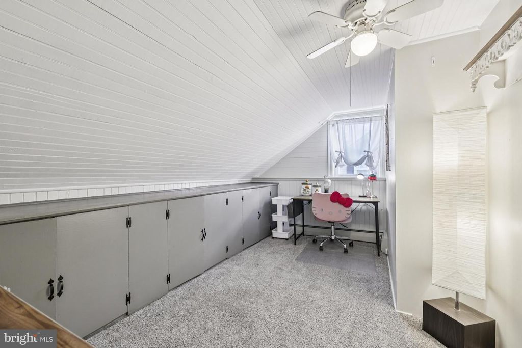 Image 31 of property listing at 14545 BARKDOLL RD, Hagerstown, MD 21742