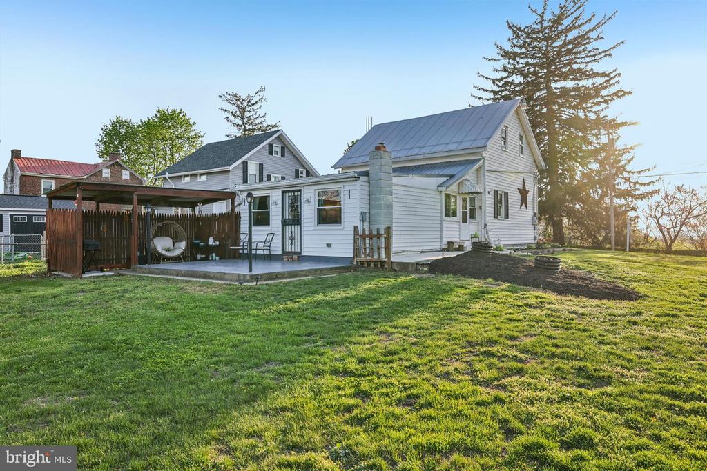 Image 34 of property listing at 14545 BARKDOLL RD, Hagerstown, MD 21742