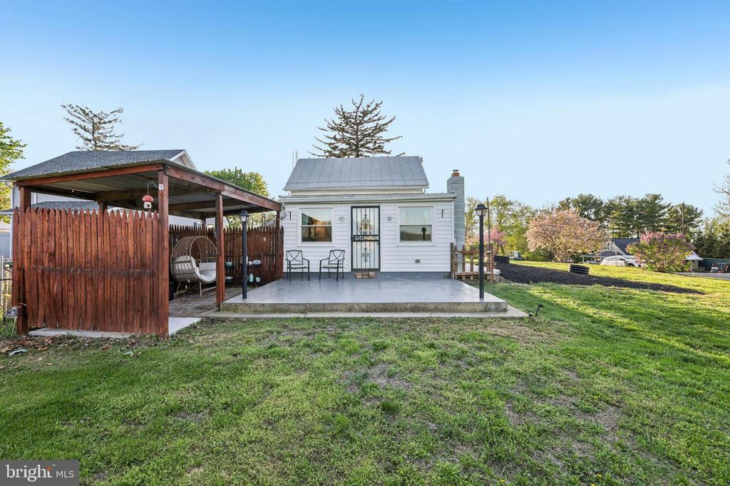 Image 35 of property listing at 14545 BARKDOLL RD, Hagerstown, MD 21742